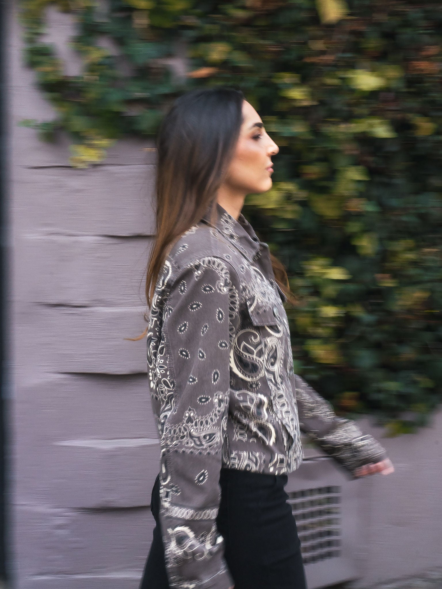 CHAQUETA PRINT BANDANA