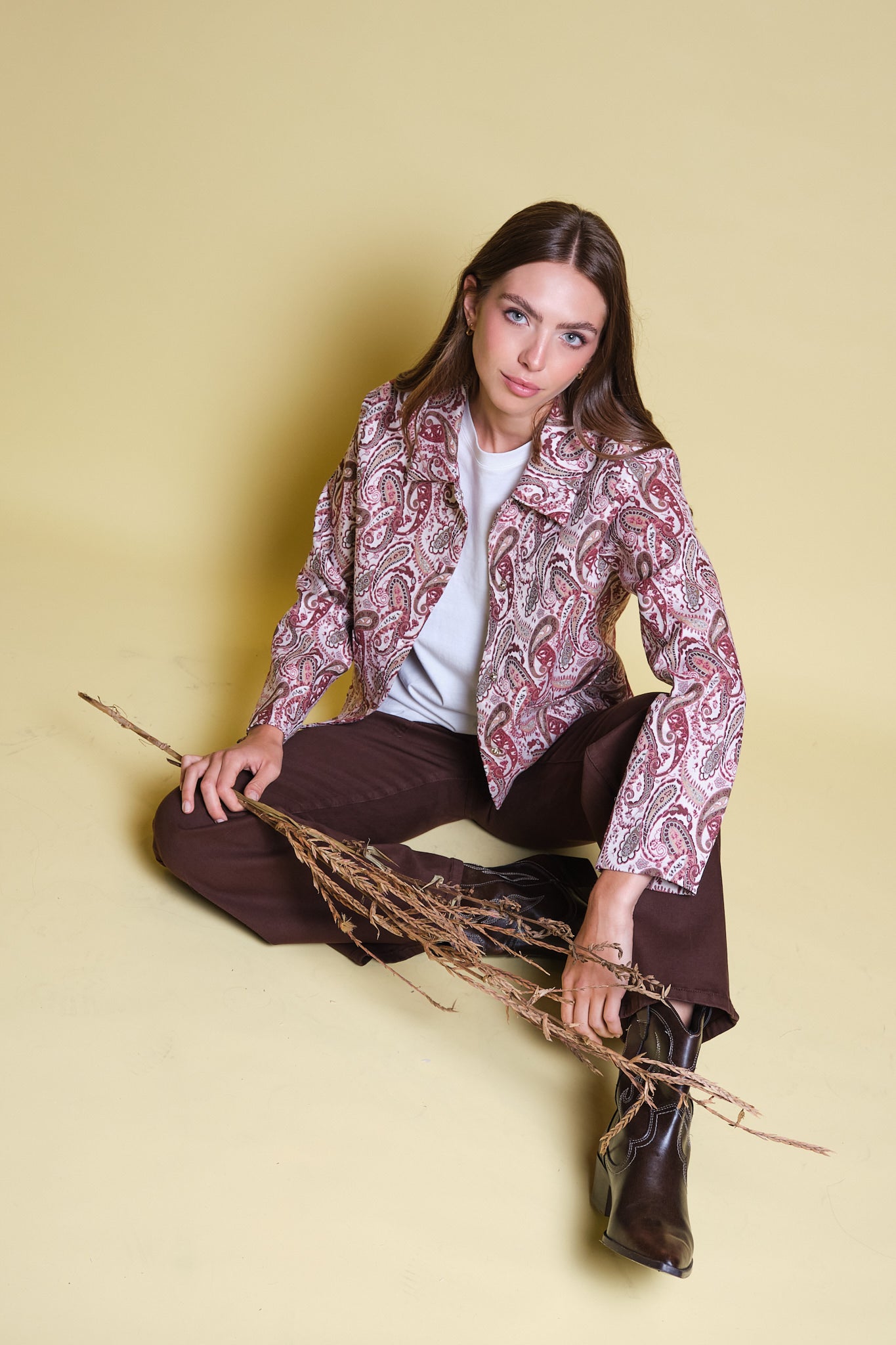 CHAQUETA PAISLEY ALL OVER VINOTINTO