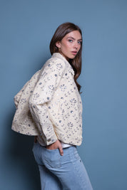 CHAQUETA MANTEQUILLA BORDADO LENTEJUELA ALL OVER