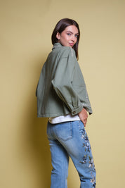 JEANS BORDADO FLORAL VERTICAL