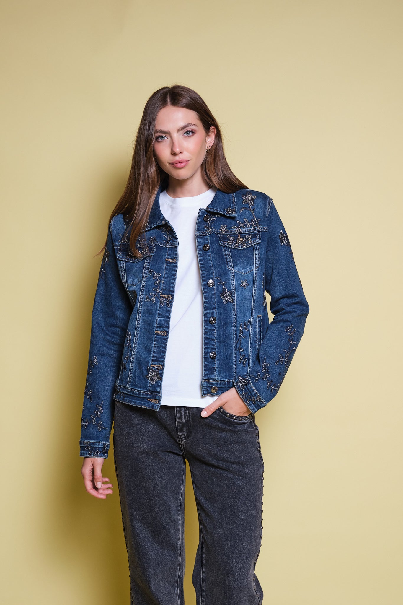 CHAQUETA DENIM TOTAL BORDADO FLORAL METALIZADO