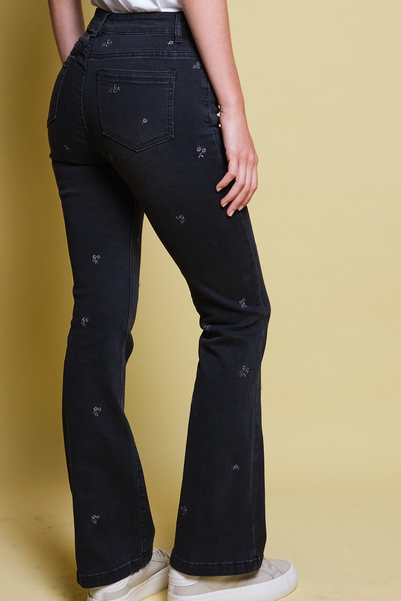 JEANS NEGRO BORDADO FLORAL
