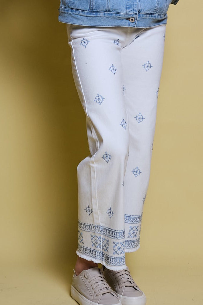 JEANS BLANCO BORDADO GEOMETRICO ALL OVER