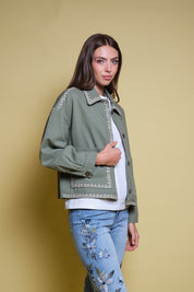 CHAQUETA VERDE BORDADO FLORAL BEIGE