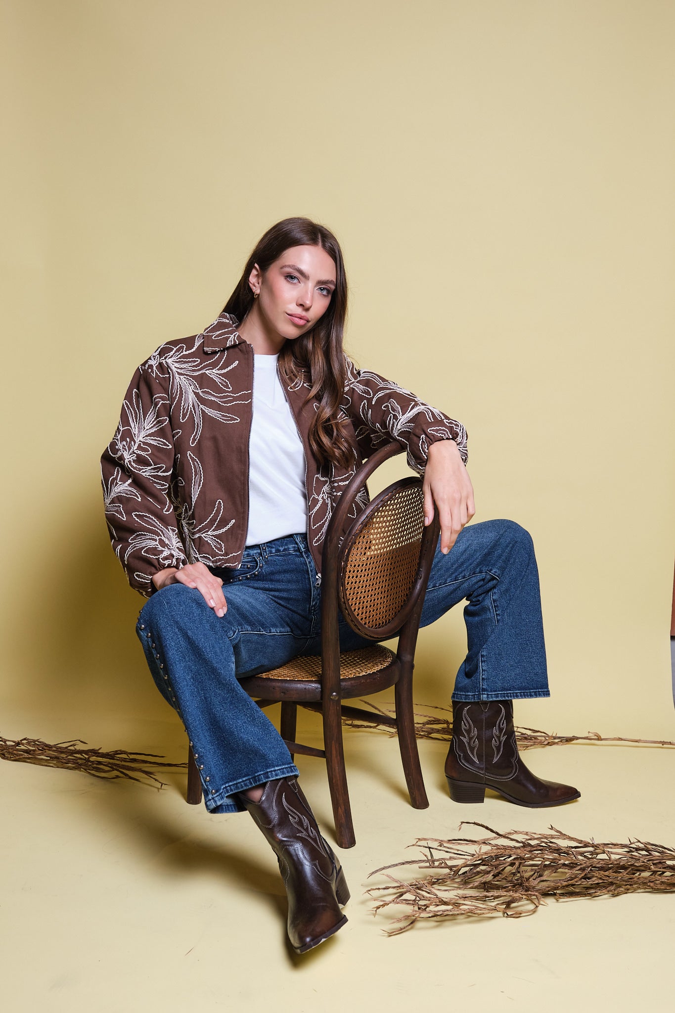 CHAQUETA CAFE CINTAS