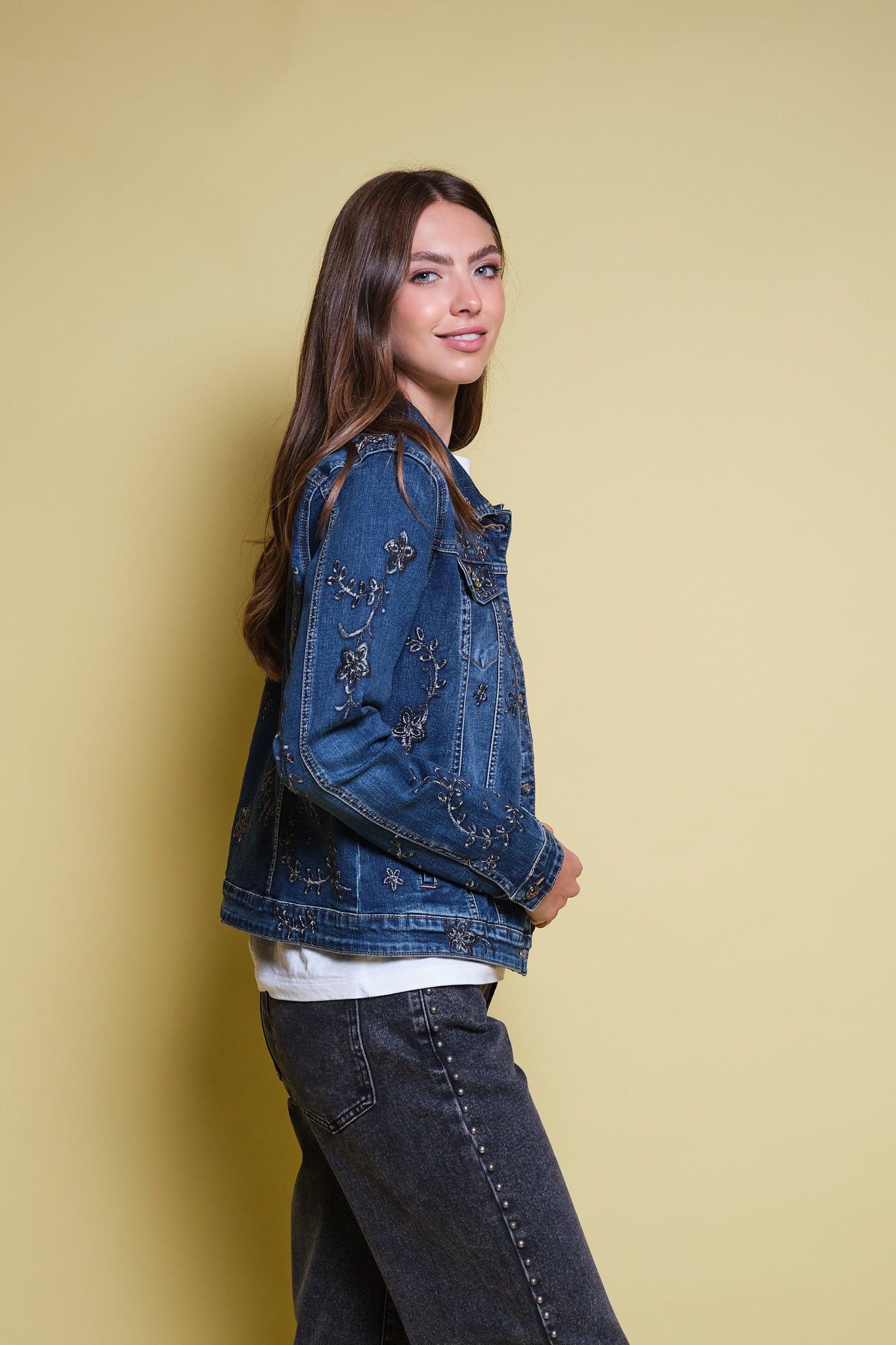CHAQUETA DENIM TOTAL BORDADO FLORAL METALIZADO