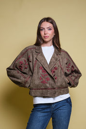 CHAQUETA VERDE GAMUZA  FLORAL VINOTINTO