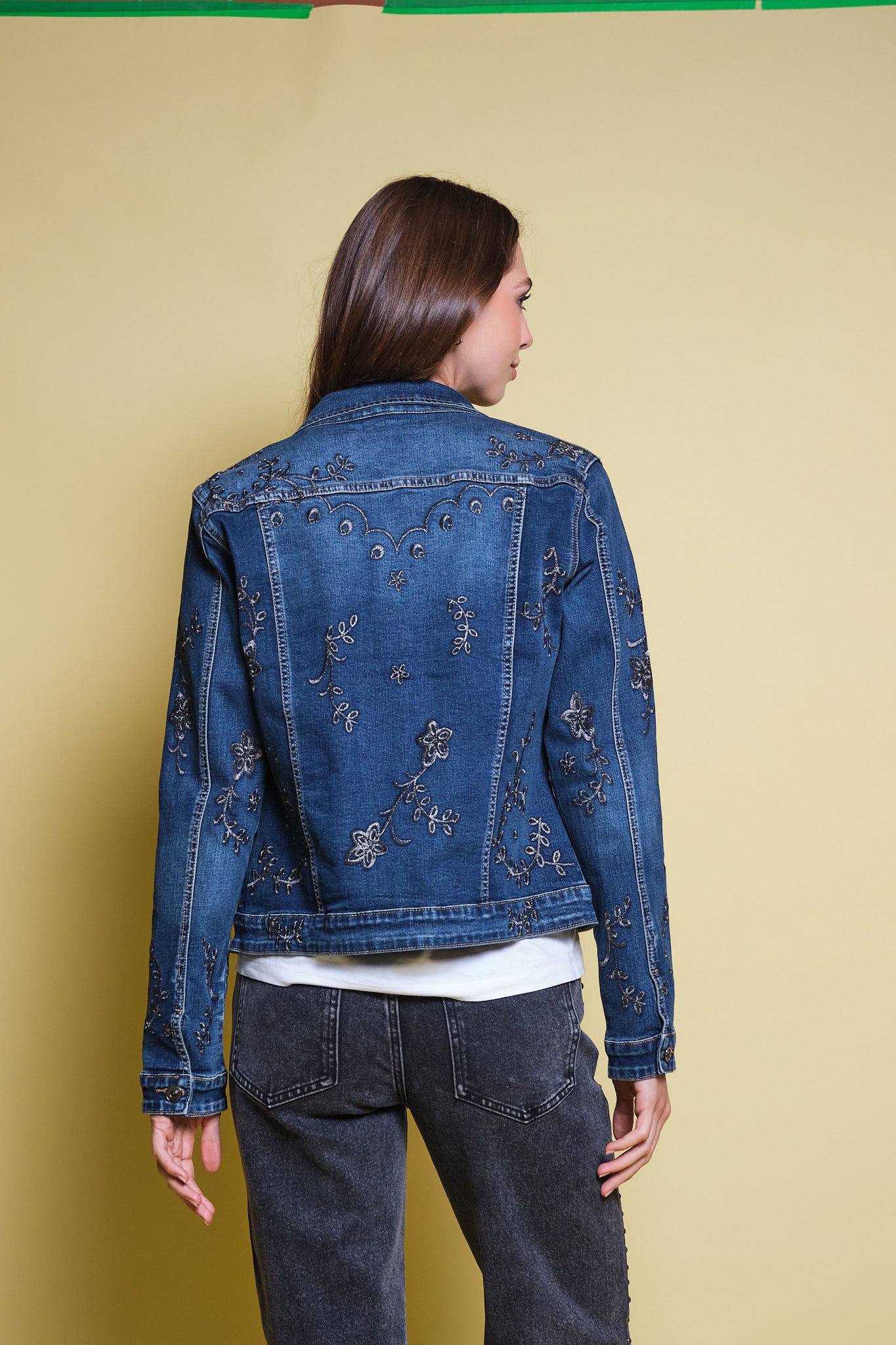 CHAQUETA DENIM TOTAL BORDADO FLORAL METALIZADO