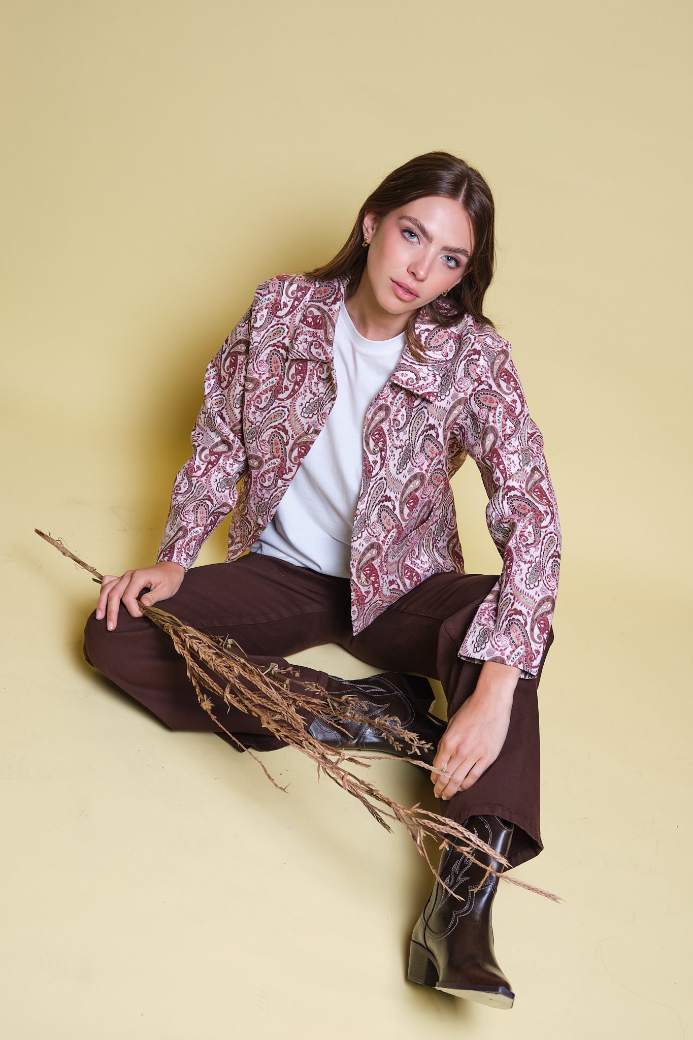 CHAQUETA PAISLEY ALL OVER VINOTINTO