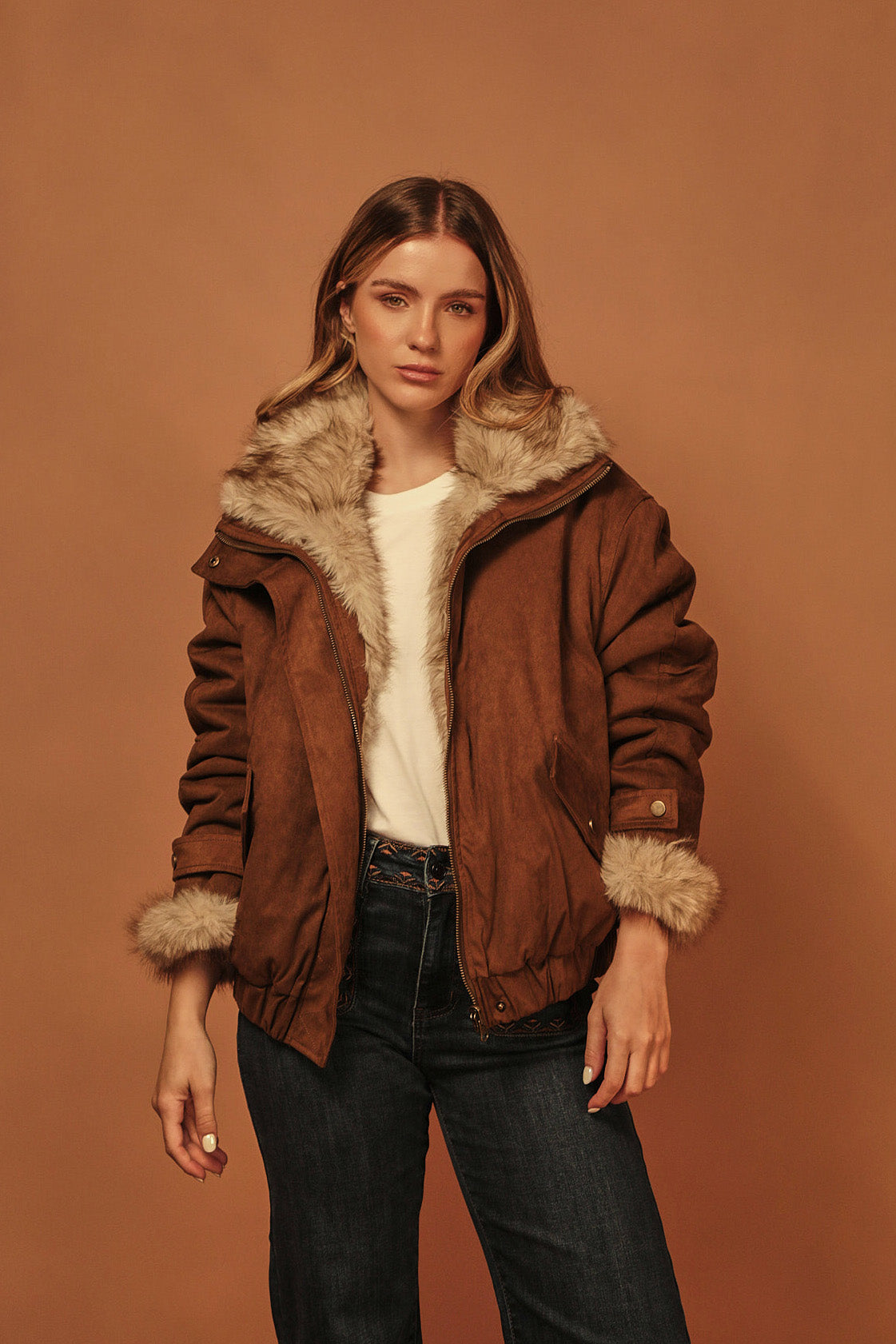 CHAQUETA REVERSIBLE GAMUZA Y FAUX FUR