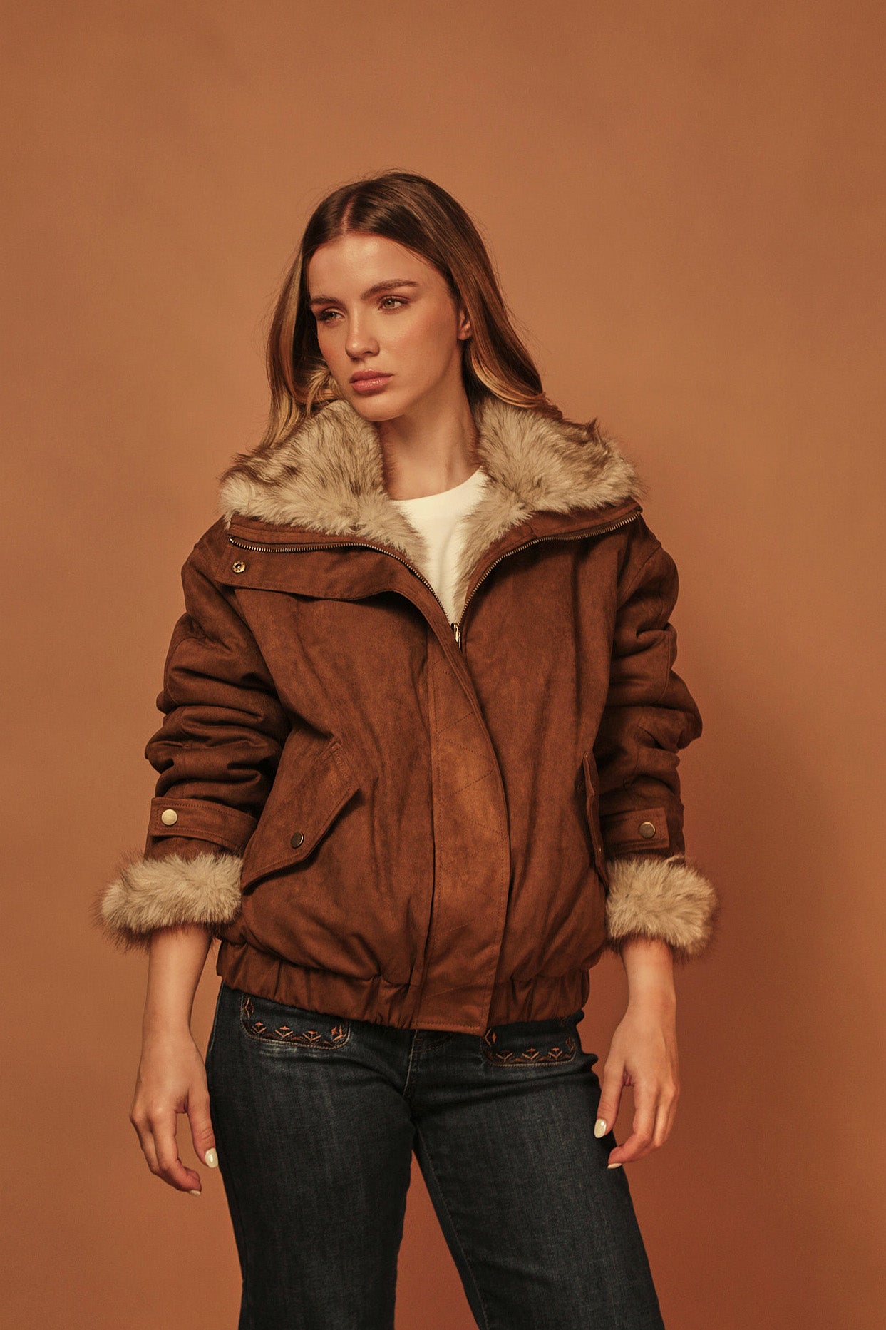 CHAQUETA REVERSIBLE GAMUZA Y FAUX FUR