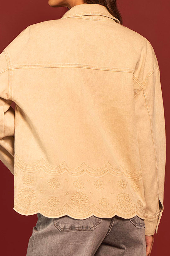 CHAQUETA BORDADO BOHO EN RUEDO