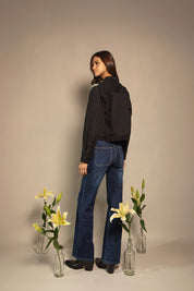 CHAQUETA NEGRA FLORES EN CINTAS