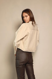 CHAQUETA BEIGE FLORES EN CINTAS
