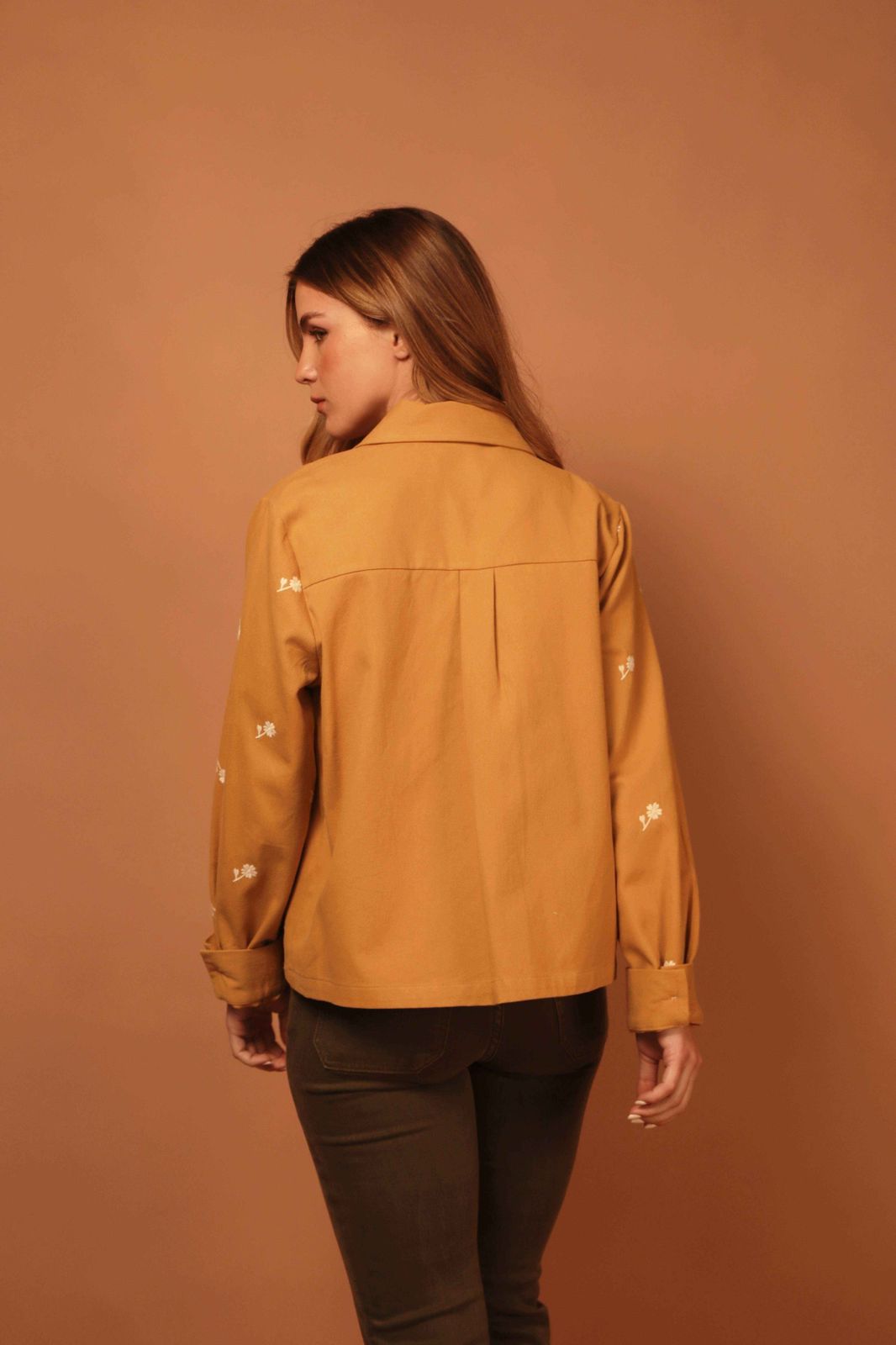 CAMI CHAQUETA MOSTAZA FLORAL