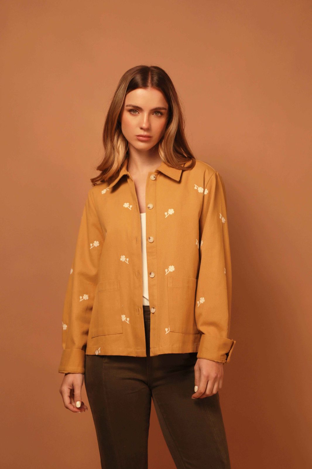CAMI CHAQUETA MOSTAZA FLORAL